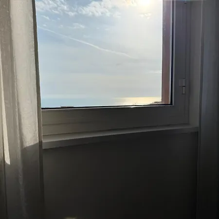 ベッド・アンド・ブレックファスト B＆b ミラヴァーレ