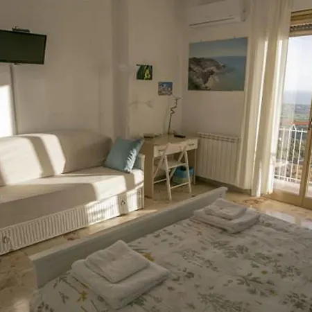 Miravalle Bed & Breakfast 3*