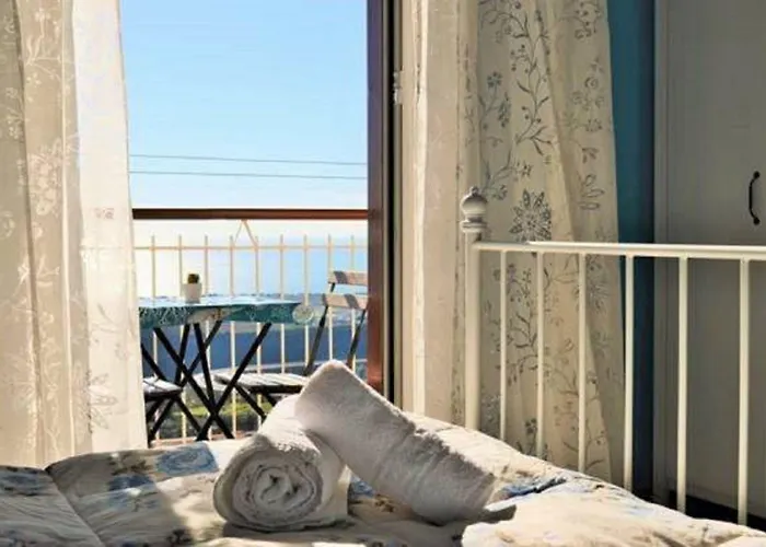 Miravalle Bed & Breakfast 4*